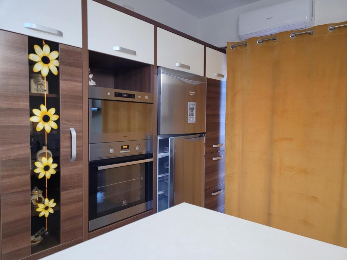Andi Apartment Sibiu Bagian luar foto
